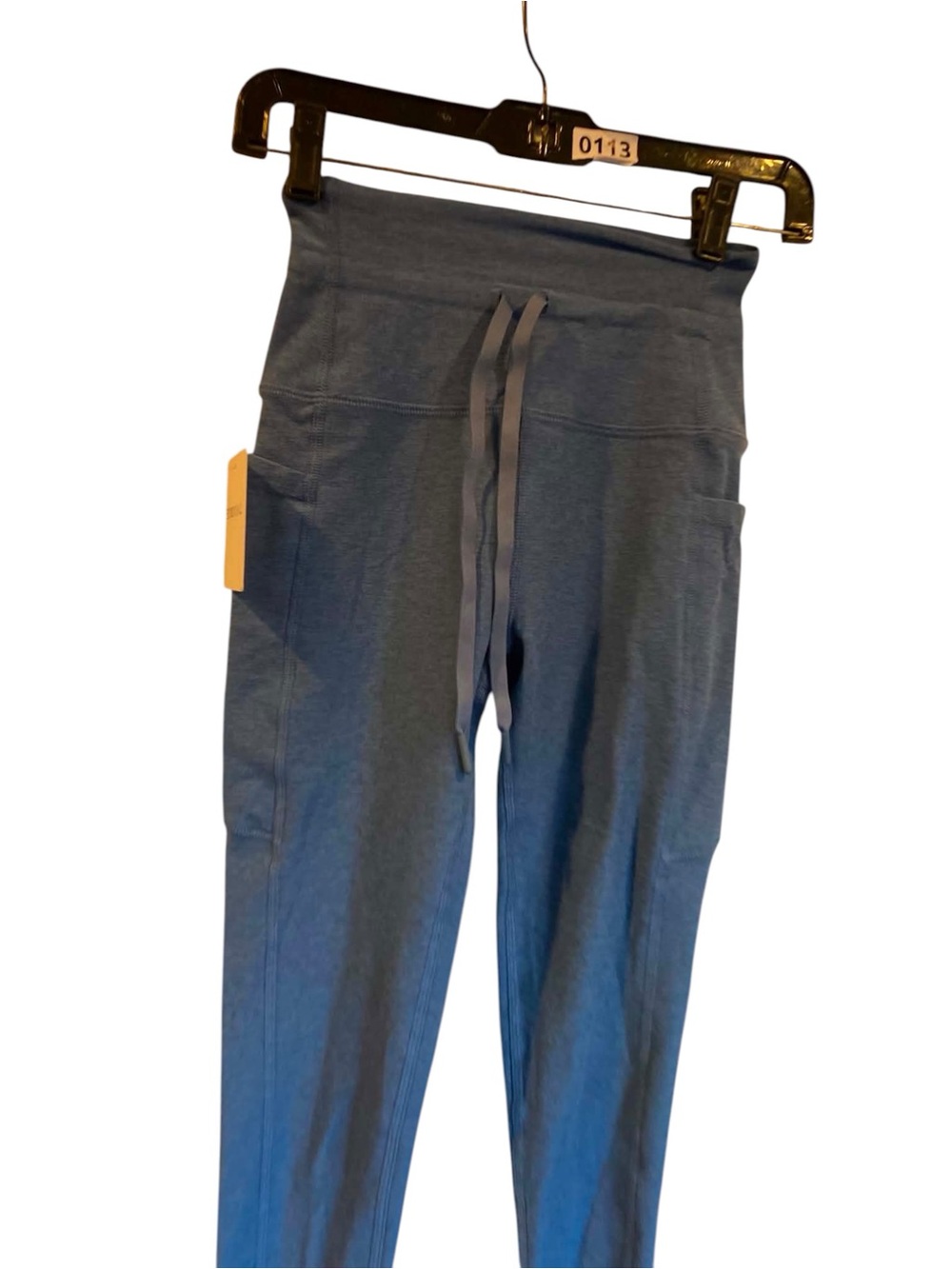 NWT Beyond Yoga Pocket Leggings WASHED DENIM Size: Small - Picture 2 of 4